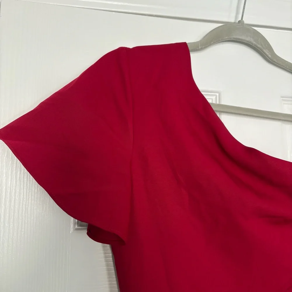 NWT Red One-Shoulder Jumpsuit with Extra Fabric Overlay on Legs size 6 - Picture 6 of 12